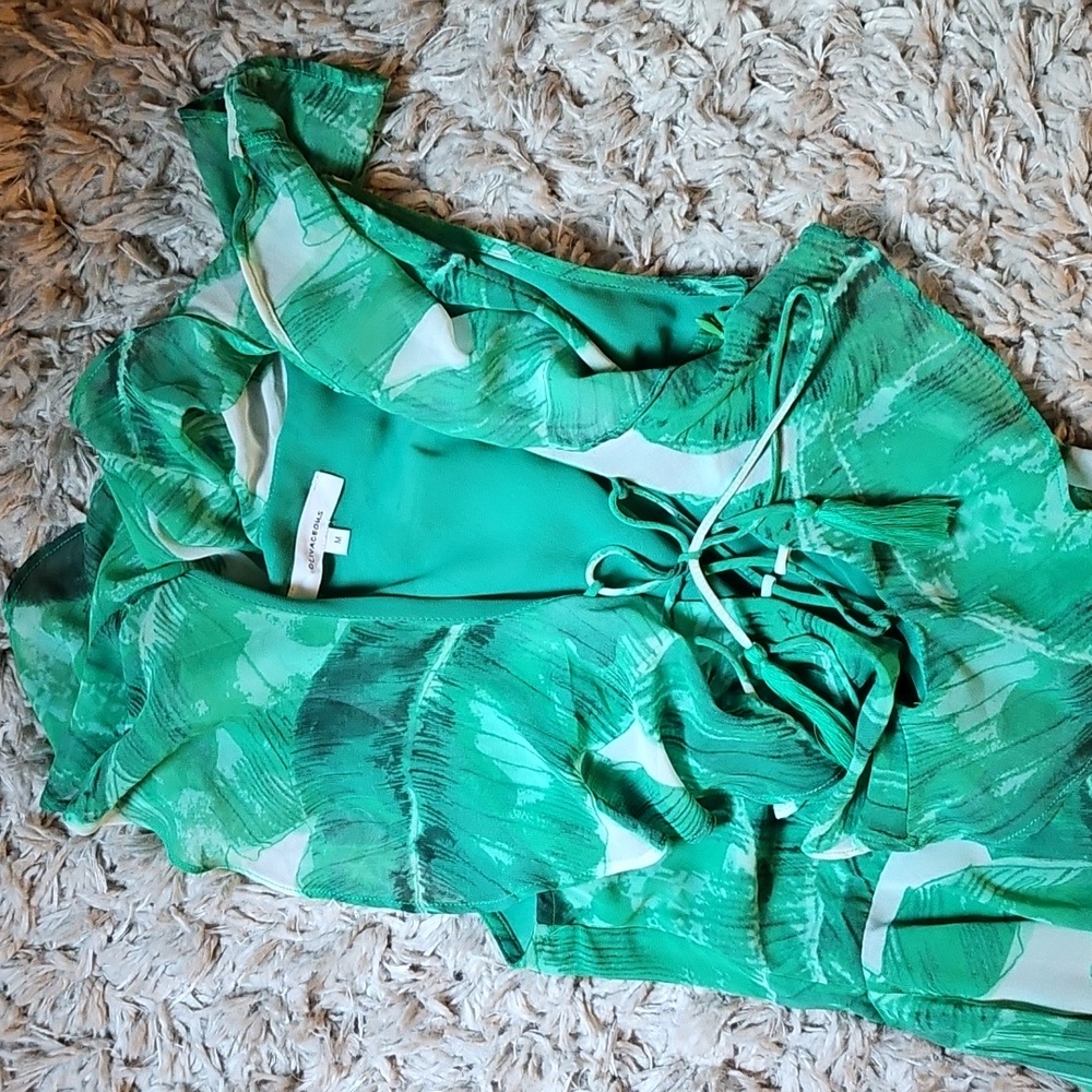Tropical Green Leaf Print Dress - Picture 2 of 4